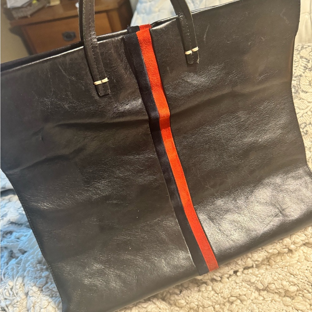 Beautiful leather Clare V simple tote